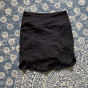 athleta 18” fairway golf skort skirt